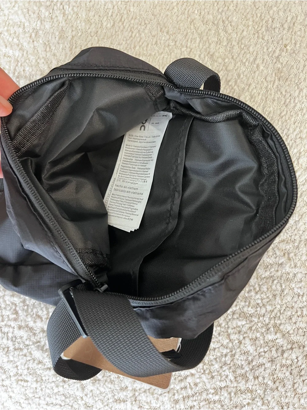 On Running Black Crossbody Bag Sling bag